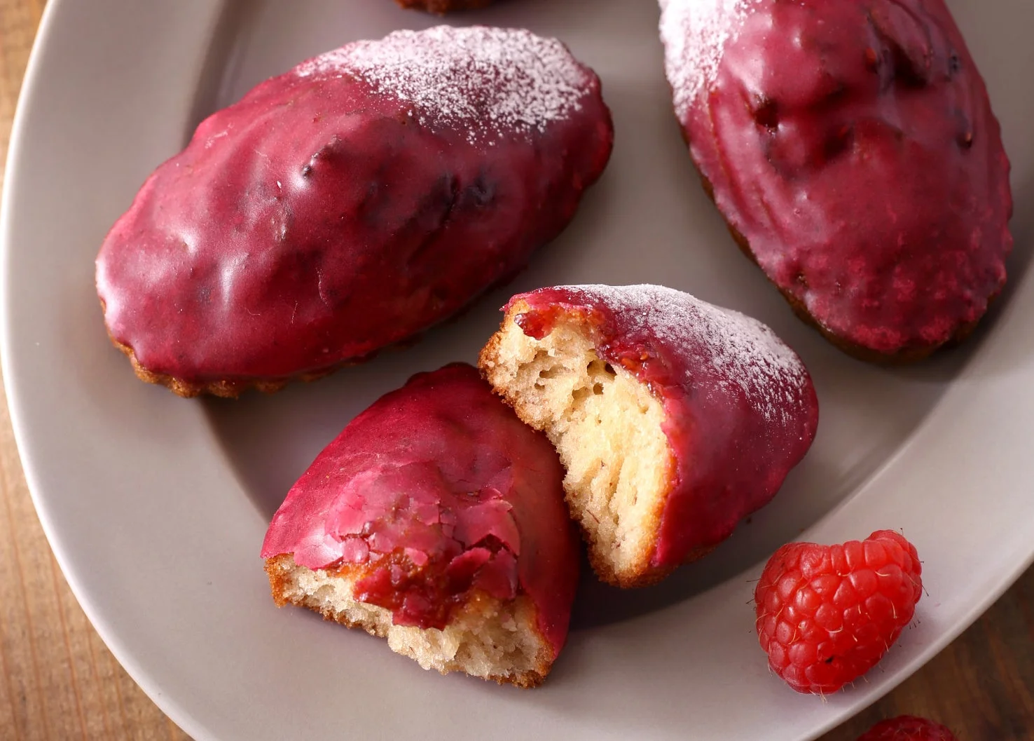 フィナンシェ グラッセ〈フランボワーズ〉